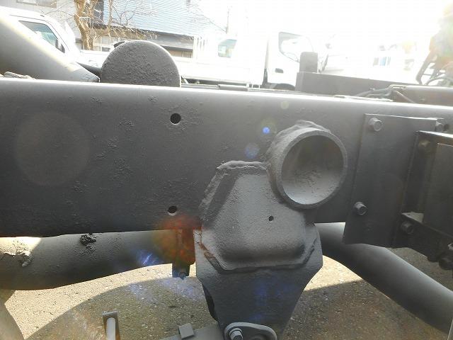 キャンター ダンプ ★4WD★低床★2トン★荷台内寸約:L304×W159×H31(25枚目)