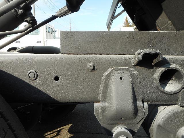 キャンター ダンプ ★4WD★低床★2トン★荷台内寸約:L304×W159×H31(30枚目)