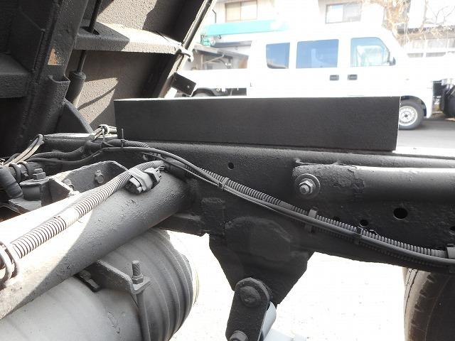 キャンター ダンプ ★4WD★低床★2トン★荷台内寸約:L304×W159×H31(39枚目)