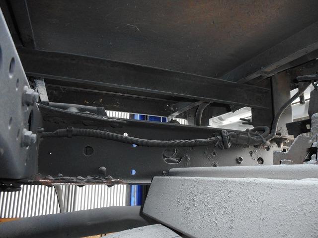 アトラストラック 　★Ｗキャブ★４ＷＤ★パワーゲート６００ｋｇ★荷台内寸約：Ｌ２０１×Ｗ１６０×Ｈ３７（38枚目）