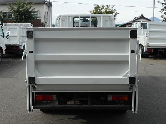 キャンター 　★平★４ＷＤ★２トン★パワーゲート６００キロ★荷台内寸約：Ｌ３０６×Ｗ１６１×Ｈ３６（6枚目）