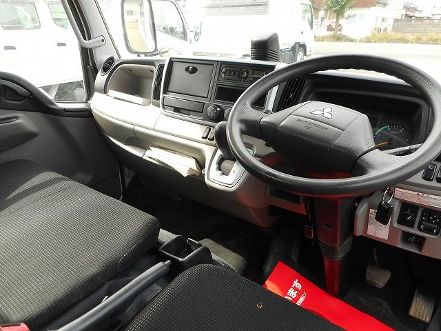 キャンター 　★平★４ＷＤ★２トン★パワーゲート６００キロ★荷台内寸約：Ｌ３０６×Ｗ１６１×Ｈ３６（12枚目）