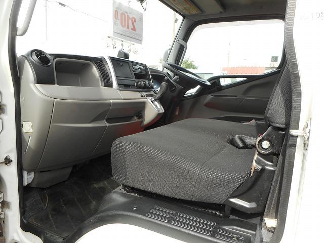 キャンター 　★平★４ＷＤ★２トン★パワーゲート６００キロ★荷台内寸約：Ｌ３０６×Ｗ１６１×Ｈ３６（16枚目）