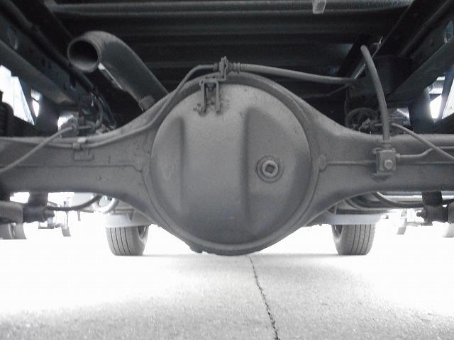 キャンターガッツ 全低床SA ★平★4WD★1.4トン★シングルタイヤ★荷台内寸:L308×W160×H38(18枚目)