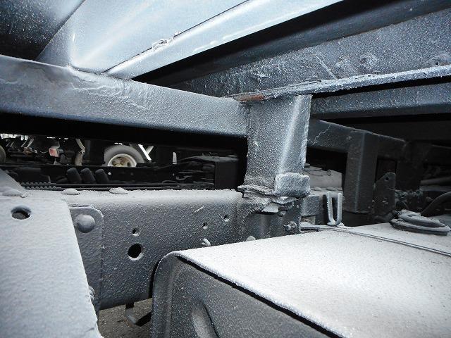 キャンターガッツ 全低床SA ★平★4WD★1.4トン★シングルタイヤ★荷台内寸:L308×W160×H38(21枚目)