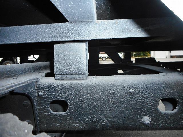 キャンターガッツ 全低床SA ★平★4WD★1.4トン★シングルタイヤ★荷台内寸:L308×W160×H38(27枚目)