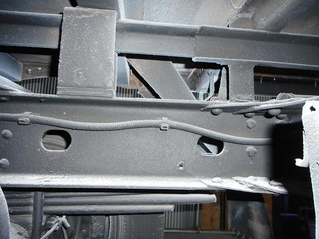 キャンターガッツ 全低床SA ★平★4WD★1.4トン★シングルタイヤ★荷台内寸:L308×W160×H38(38枚目)