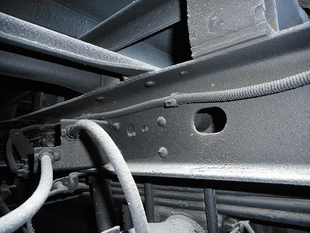 キャンターガッツ 全低床SA ★平★4WD★1.4トン★シングルタイヤ★荷台内寸:L308×W160×H38(39枚目)