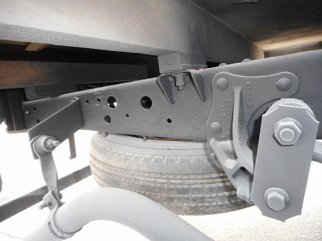 エルフトラック ロングフルフラットロー　★平★４ＷＤ★パワーゲート８００★２トンベース★荷台内寸約：Ｌ４３５×Ｗ１７７×Ｈ３８（23枚目）