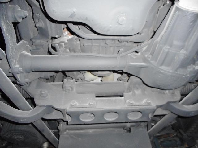 エルフトラック ロングフルフラットロー　★平★４ＷＤ★パワーゲート８００★２トンベース★荷台内寸約：Ｌ４３５×Ｗ１７７×Ｈ３８（32枚目）