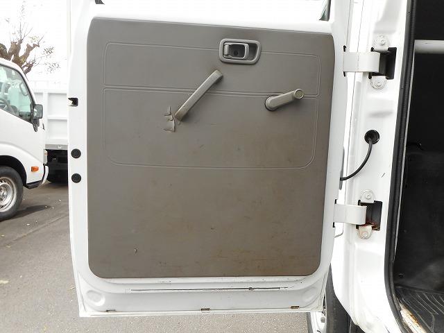 アトラストラック 　★Ｗキャブ★４ＷＤ★パワーゲート６００★荷台内寸約：Ｌ２０７×Ｗ１６０×Ｈ３８（22枚目）