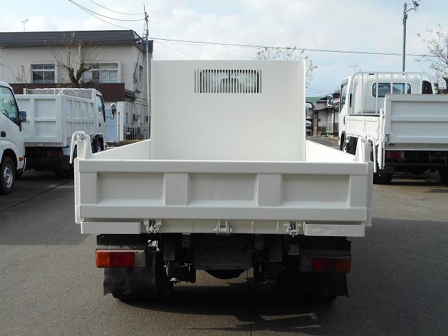 デュトロ ダンプ ★4WD★低床★2トン★荷台内寸約:L304×W159×H32(6枚目)