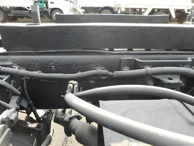 デュトロ ダンプ ★4WD★低床★2トン★荷台内寸約:L304×W159×H32(23枚目)