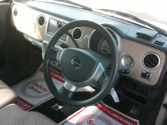 アルトラパン Ｇ　走行６２７９９キロ　ナビテレビ　ドライブレコーダー付き　キーレス付き　運転席助手席エアバック　ＡＢＳブレーキ　衝突安全ボディー　ベンチシート　プライバシーガラス　ＡＣＰＳＰＷ付　基本装備フル装備（3枚目）