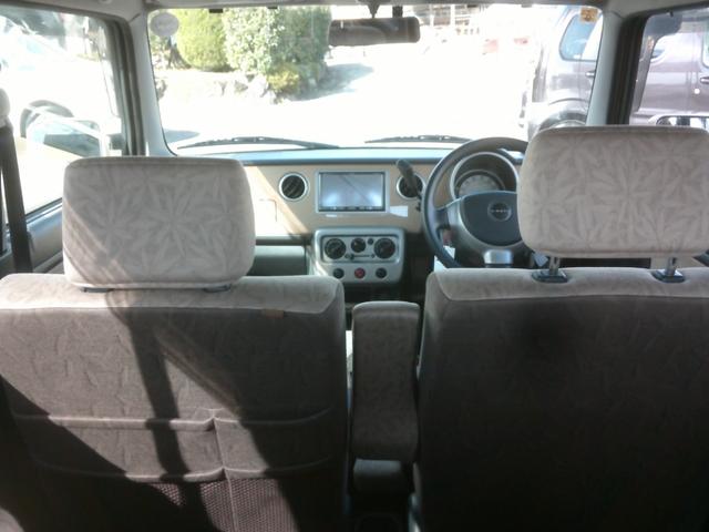 アルトラパン Ｇ　走行６２７９９キロ　ナビテレビ　ドライブレコーダー付き　キーレス付き　運転席助手席エアバック　ＡＢＳブレーキ　衝突安全ボディー　ベンチシート　プライバシーガラス　ＡＣＰＳＰＷ付　基本装備フル装備（6枚目）