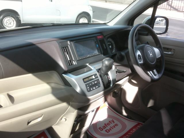 Ｎ－ＷＧＮ Ｇ　セール☆４ＷＤ　ナビテレビバックカメラ付き　ＥＴＣ付　ＡＢＳ’ＥＳＣ　アイドリングストップ　スマートキー　衝突安全ボディー　盗難防止付き　運転席助手席エアバック　プライバシーガラス　基本装備フル装備（5枚目）