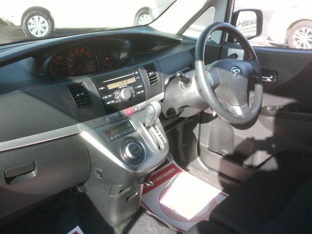 ムーヴ カスタム　ＸＣ　エディション　４ＷＤ　衝突安全ボディー　盗難防止付き　運転席助手席エアバック　ＡＢＳブレーキ　電各ミラー　スマートキー　ＨＩＤライト　純正オーディオ付き５ドア４人乗り　プライバシーガラスベンチシート基本装備フル装備（5枚目）