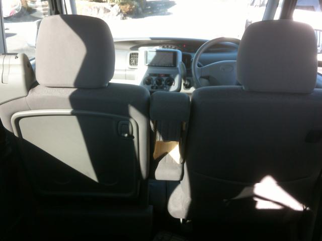 タント Ｌ　走行９１５４９キロ　衝突安全ボディー盗難防止付き　運転席助手席エアバック　ＡＢＳブレーキ　ナビテレビバック　キーレス付き　ベンチシート　５ドア４人乗り　４速オートマ車　プライバシーガラス（6枚目）