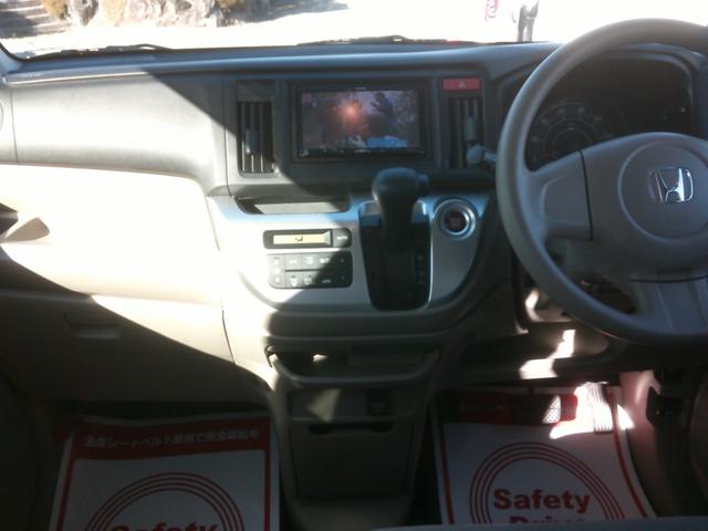 Ｎ－ＷＧＮ Ｇ　走行９８６５９キロ　４ＷＤ　ナビテレビバックカメラ付き　スマートキー　アイドリングストップ　ＡＢＳ’ＥＳＣ　運転席助手席エアバック　衝突安全ボディー盗難防止付き　基本装備フル装備（4枚目）