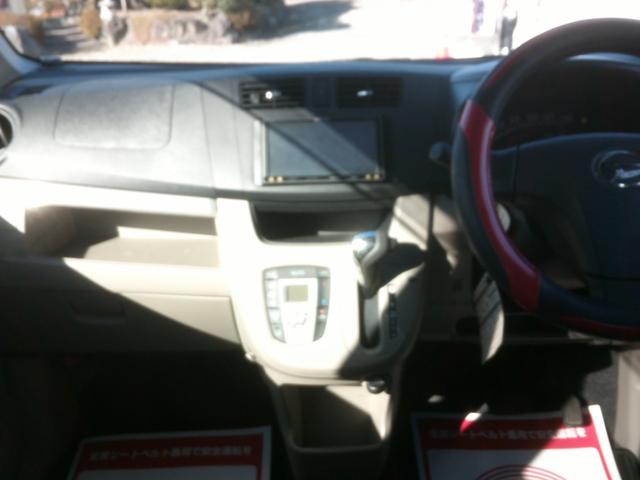 ムーヴ Ｘ　ＳＡ　走行７８８００キロ　アイドリングストップ　スマートキー　ＡＢＳ’ＥＳＣ　衝突被害軽減システム　衝突安全ボディー盗難防止付き　ベンチシートフルフラット　５ドア４人乗り　プライバシーガラス基本装備フル装備（4枚目）