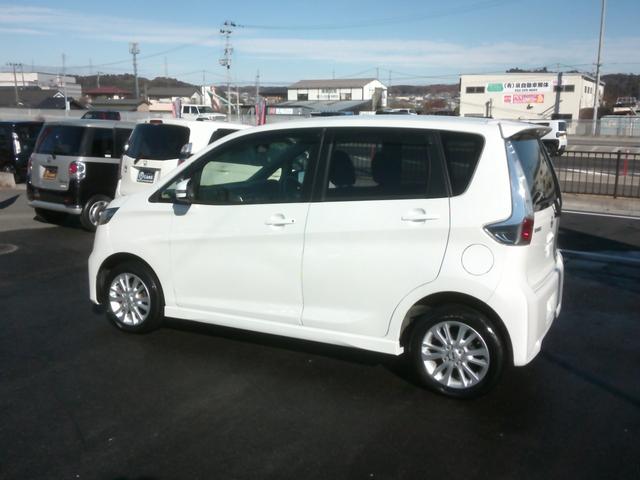 デイズ ハイウェイスター　Ｘ　４ＷＤ　寒冷地仕様　シートヒーター　ＨＩＤライト　バックカメラ　衝突安全ボディー盗難防止付き　運転席助手席エアバック　ＡＢＳブレーキ　５ドア４人乗り　プライバシーガラス　基本装備フル装備（2枚目）