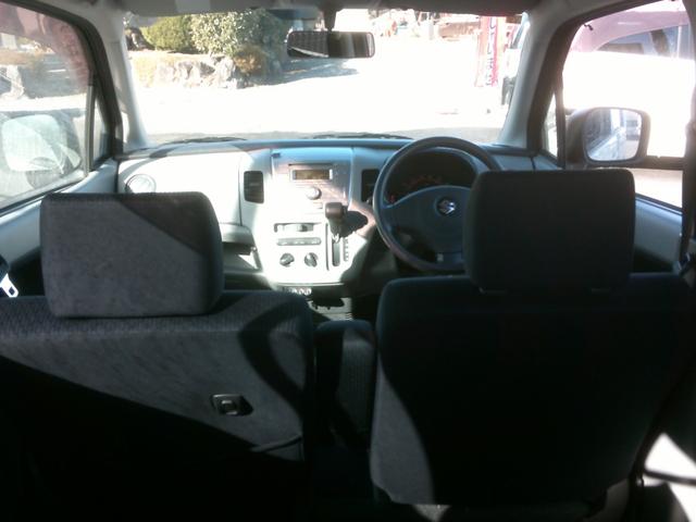 ワゴンＲ ＦＸ　４ＷＤ　フルフラット　シートヒーター　キーレス付き　衝突安全ボディー盗難防止付き　運転席助手席エアバック　ＡＢＳブレーキ　プライバシーガラス　ＥＴＣ付　５ドア４人乗り　基本装備フル装備（6枚目）