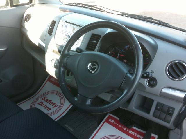 ＡＺワゴン ＸＳスペシャル　走行１１９７３８キロ　４ＷＤ　スマートキー　ベンチシートフルフラット　運転席助手席エアバック　安全ボディー盗難防止付き　基本装備フル装備（3枚目）