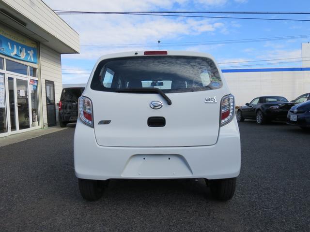 当店のお車をご覧いただき誠にありがとうございます！お気軽にお問合せください♪　【通話無料】　００７８−６０４７−２２４８　まで！！