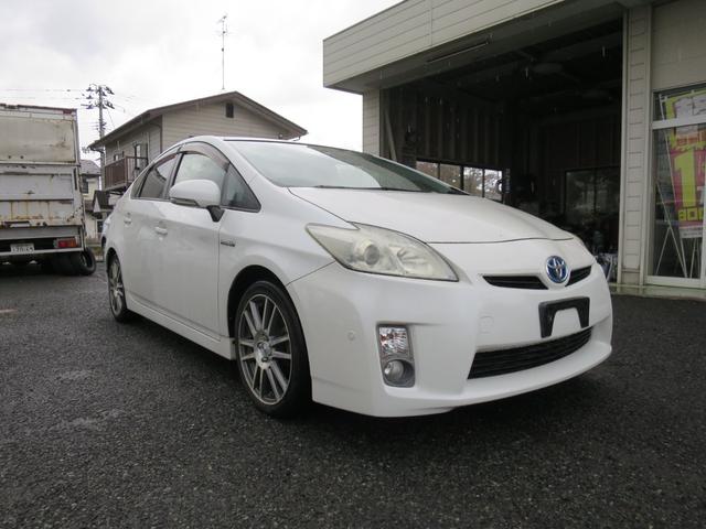 プリウス G ナビ・Bカメラ・ETC・サンルーフ・ローダウン(3枚目)