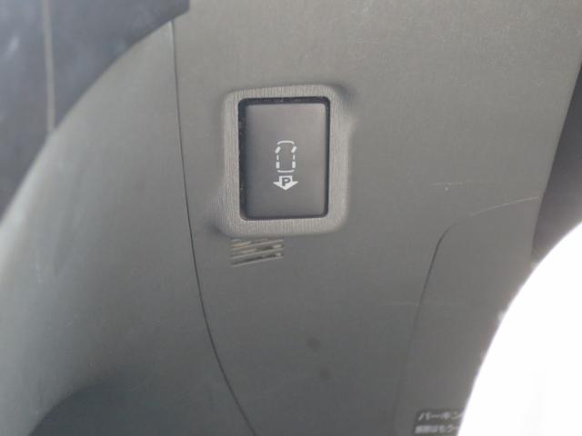 プリウス G ナビ・Bカメラ・ETC・サンルーフ・ローダウン(14枚目)