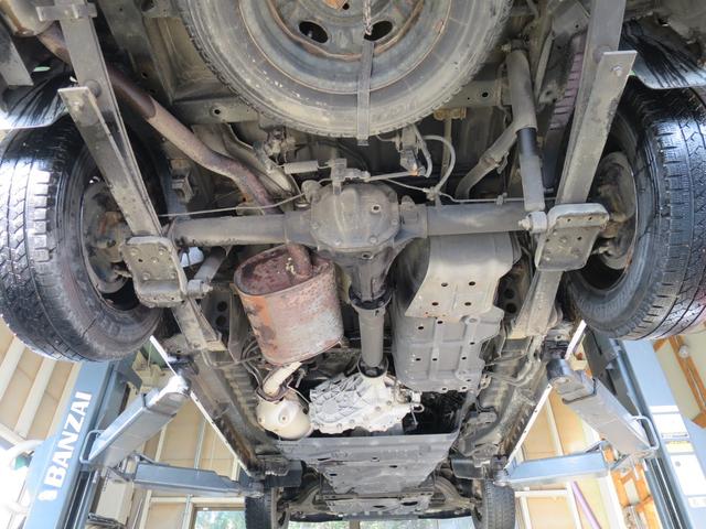 ＮＶ３５０キャラバンバン ロングプレミアムＧＸターボ　４ＷＤ・ナビ・Ｂカメラ・ＥＴＣ・キーレス（21枚目）