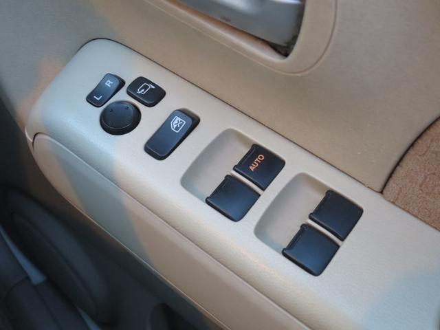 モコ Ｅ　ＦＯＵＲ　４ＷＤ・走８００００・ナビ・キーレス（14枚目）