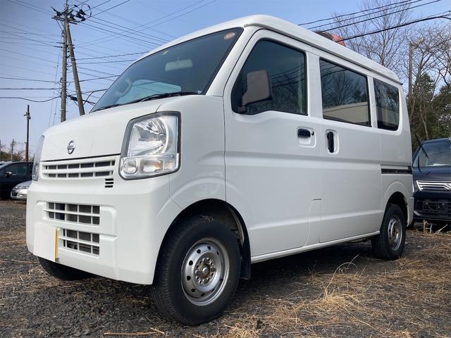 日産 ＮＶ１００クリッパーバン