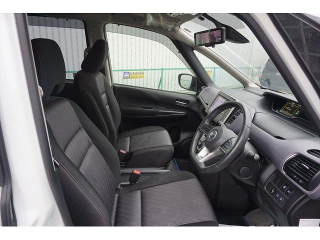 セレナ e-パワー ハイウェイスターV プロパイロット 両側パワースライド 後席モニター 純正大型ナビ アラウンドビューモニター シートヒーター&ステアリングヒーター ハンズフリースライドドア インナーミラー 禁煙車 1年保証・整備付(10枚目)