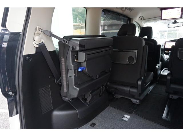 セレナ e-パワー ハイウェイスターV プロパイロット 両側パワースライド 後席モニター 純正大型ナビ アラウンドビューモニター シートヒーター&ステアリングヒーター ハンズフリースライドドア インナーミラー 禁煙車 1年保証・整備付(49枚目)