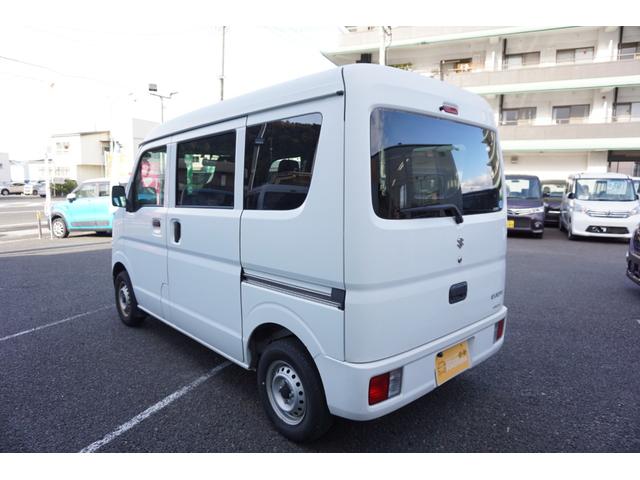 エブリイ ＰＣ　４ＷＤ　ハイルーフ　切り替え４ＷＤ　２ｎｄ発進　ナビ　バックカメラ　ＥＴＣ　５ＡＧＳ　パワーウインドウ　キーレス　１７型　オーバーヘッドコンソール　禁煙車　１年保証・整備付（8枚目）