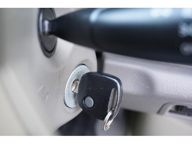エブリイ ＰＣ　４ＷＤ　ハイルーフ　切り替え４ＷＤ　２ｎｄ発進　ナビ　バックカメラ　ＥＴＣ　５ＡＧＳ　パワーウインドウ　キーレス　１７型　オーバーヘッドコンソール　禁煙車　１年保証・整備付（37枚目）