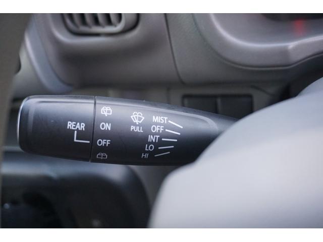 エブリイ ＰＣ　４ＷＤ　ハイルーフ　切り替え４ＷＤ　２ｎｄ発進　ナビ　バックカメラ　ＥＴＣ　５ＡＧＳ　パワーウインドウ　キーレス　１７型　オーバーヘッドコンソール　禁煙車　１年保証・整備付（39枚目）