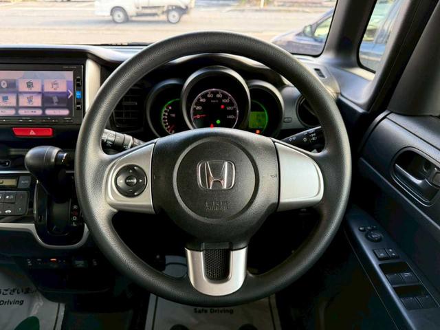 N-BOX G・Lパッケージ 4WD ナビ ワンセグTV エンジンスターター 片側電動スライドドア 衝突被害軽減ブレーキ 横滑り防止装置 ETC シートヒーター ステアリングリモコン プッシュスタート スマートキー(10枚目)