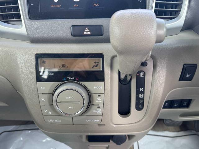 スペーシア Ｘ　４ＷＤ　ナビ　ＴＶ　　Ｂｌｕｅｔｏｏｔｈ機能　全周囲カメラ　バックカメラ　ドライブレコーダー　衝突被害軽減ブレーキ　横滑り防止装置　レーンキープアシスト　片側電動スライド　オートライト　シートヒーター（9枚目）