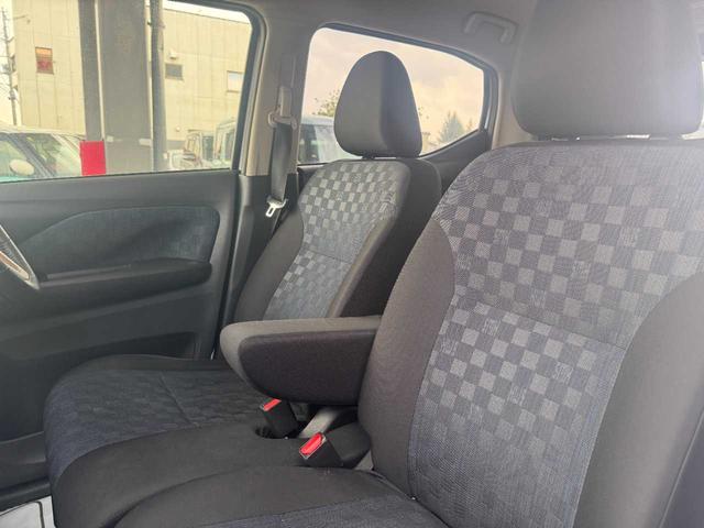 デイズ ハイウェイスター Gターボ 4WD ルーフ&ミラーツートン TV Bluetooth 全周囲カメラ ステアリングリモコン オートライト 衝突被害軽減ブレーキ 横滑り防止装置(24枚目)