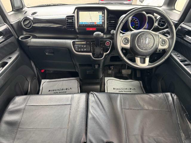 N-BOXカスタム G・ターボパッケージ 4WD 両側電動スライドドア ナビ Bluetooth機能 全周囲カメラ アイドリングストップ ステアリングリモコン ETC オートライト(6枚目)