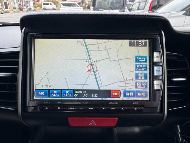 N-BOXカスタム G・ターボパッケージ 4WD 両側電動スライドドア ナビ Bluetooth機能 全周囲カメラ アイドリングストップ ステアリングリモコン ETC オートライト(8枚目)