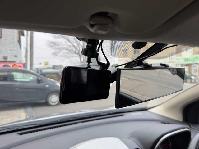 ノート 15X キーレス ドラレコ ディスプレイオーディオ ユーザー買取車(10枚目)
