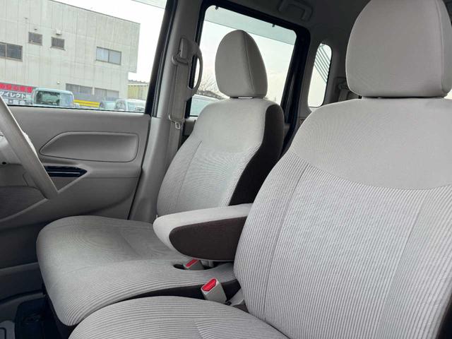 デイズルークス Ｘ　４ＷＤ　衝突被害軽減システム　横滑り防止装置　アイドリングストップ　キーレス　ステアリングリモコン（17枚目）