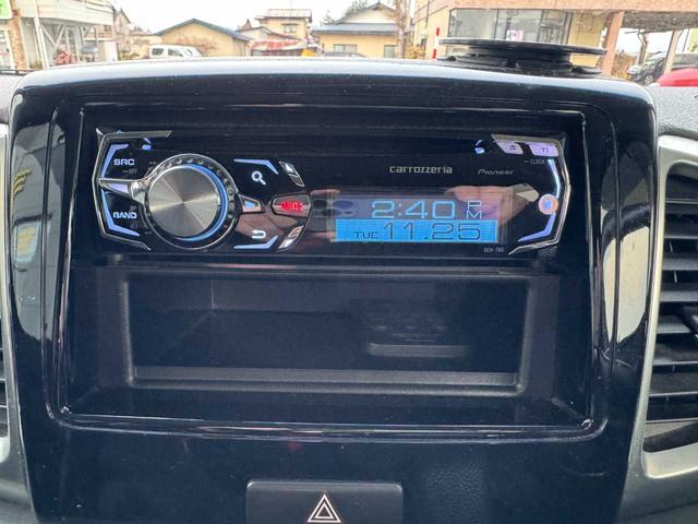 スペーシアカスタム ＴＳ　４ＷＤ　ターボ　両側電動スライドドア　スマートキー　プッシュスタート　ＥＴＣ　アイドリングストップ　オートライト（7枚目）