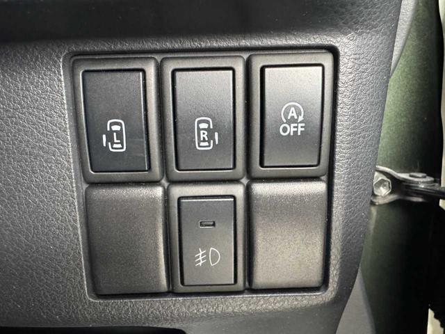スペーシアカスタム ＴＳ　４ＷＤ　ターボ　両側電動スライドドア　スマートキー　プッシュスタート　ＥＴＣ　アイドリングストップ　オートライト（11枚目）