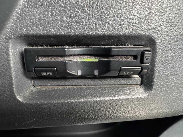 スペーシアカスタム ＴＳ　４ＷＤ　ターボ　両側電動スライドドア　スマートキー　プッシュスタート　ＥＴＣ　アイドリングストップ　オートライト（13枚目）