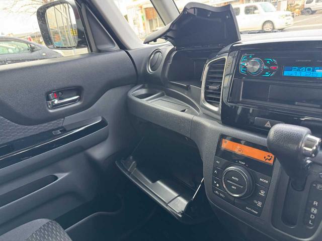 スペーシアカスタム ＴＳ　４ＷＤ　ターボ　両側電動スライドドア　スマートキー　プッシュスタート　ＥＴＣ　アイドリングストップ　オートライト（16枚目）