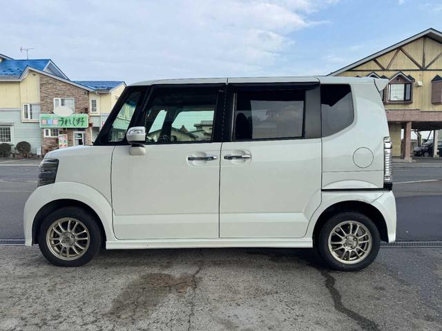 N-BOXカスタム G・Lパッケージ 4WD ナビ ワンセグTV バックカメラ 片側電動スライドドア オートライト 横滑り防止装置 スマートキー ステアリングリモコン(32枚目)